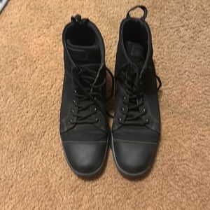 Woobies Black Mod-2 size 9.5